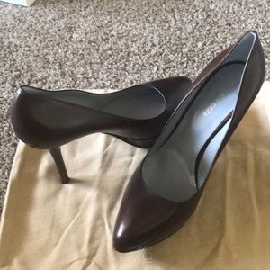 Sergio Rossi 4 1/2 inch platform heel - size 8 1/2